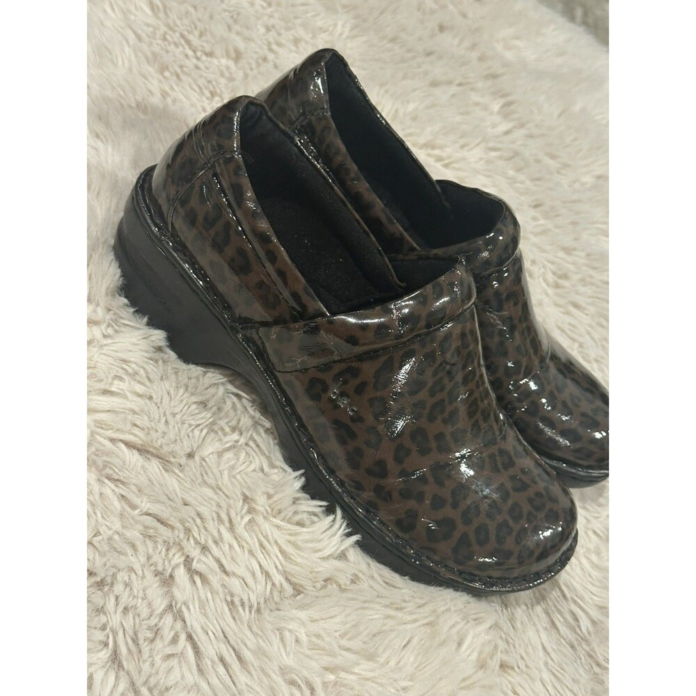 BOC Born Concept Vegan Brown Black Leopard Print Clogs Women’s Size 11